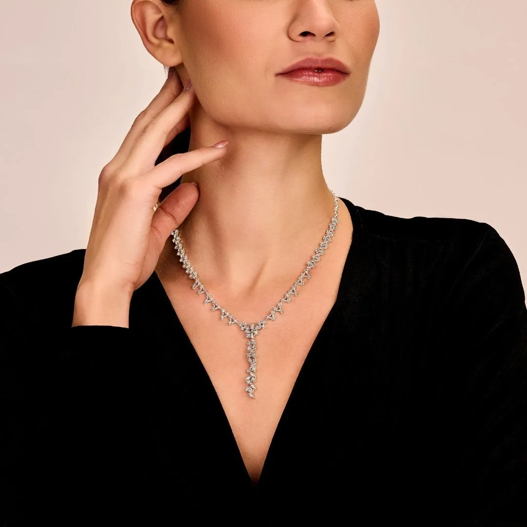 7.00 quilates gargantilla en platino con diamantes talla marquesa y redondos 