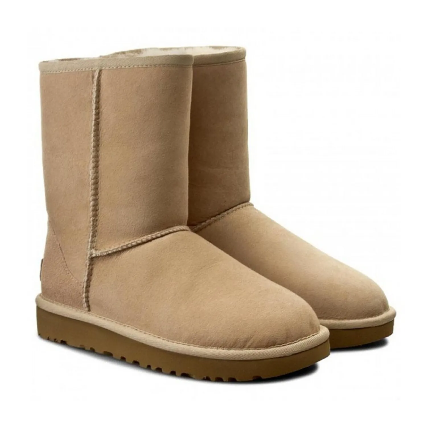 BOTAS UGG CLASSIC SHORT II  BEIGE