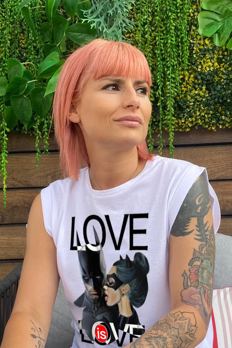 Camiseta de mujer con refuerzo IS LOVE Blanca