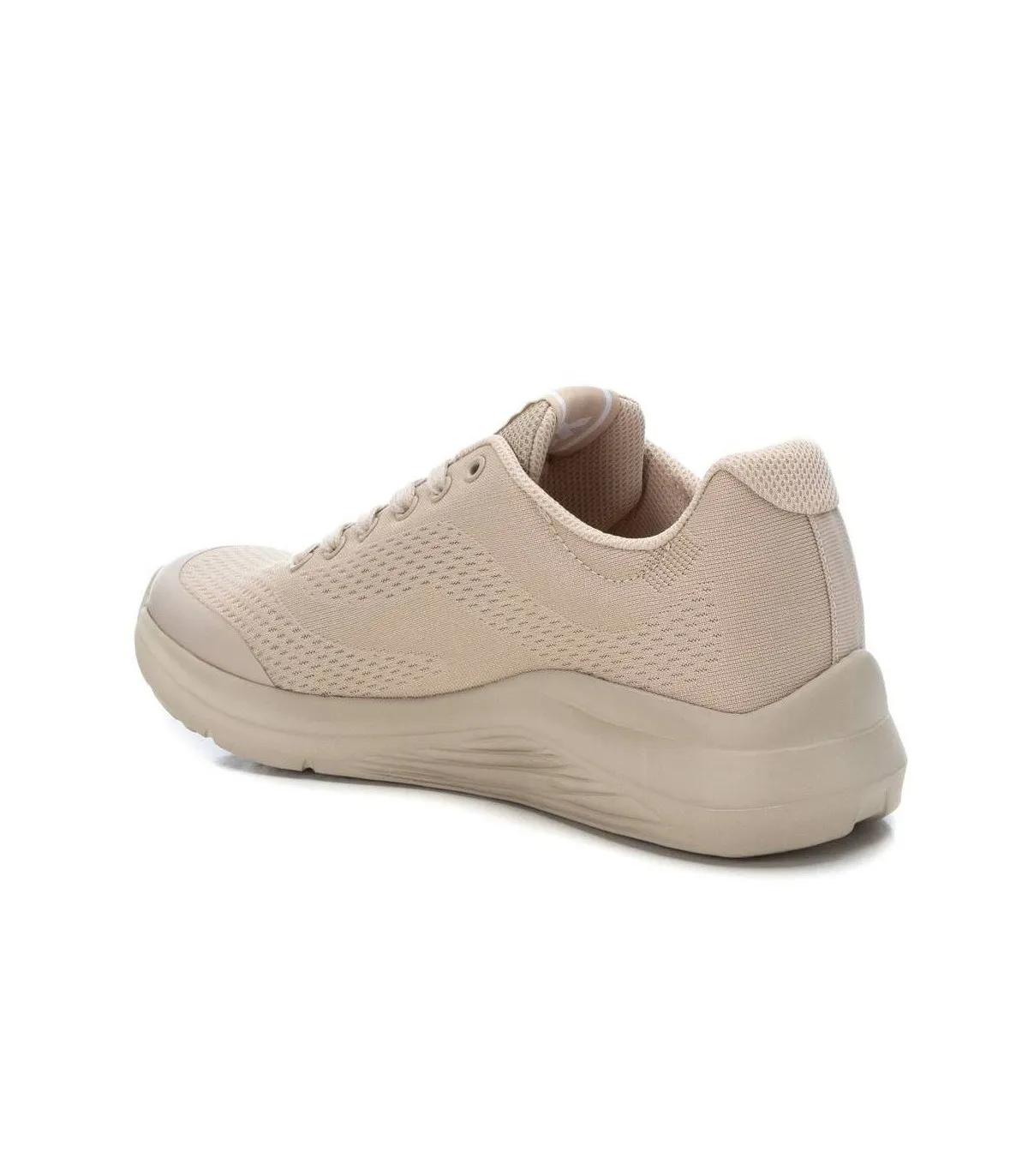 Deportivos para mujer en color beige