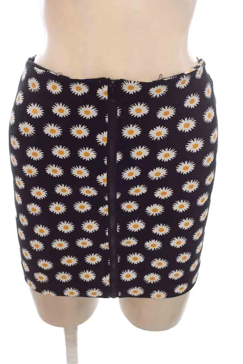FALDA COLOR NEGRO  LABLOOM