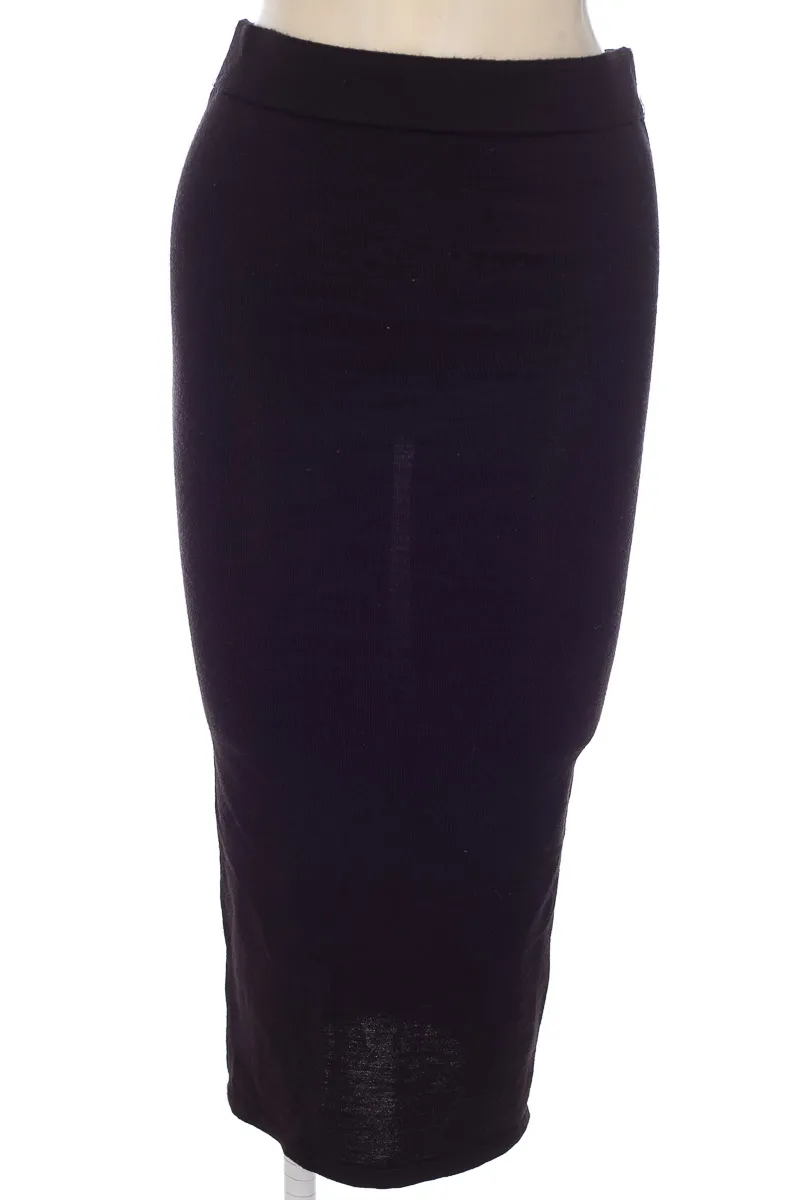 FALDA COLOR NEGRO  ZARAKNIT
