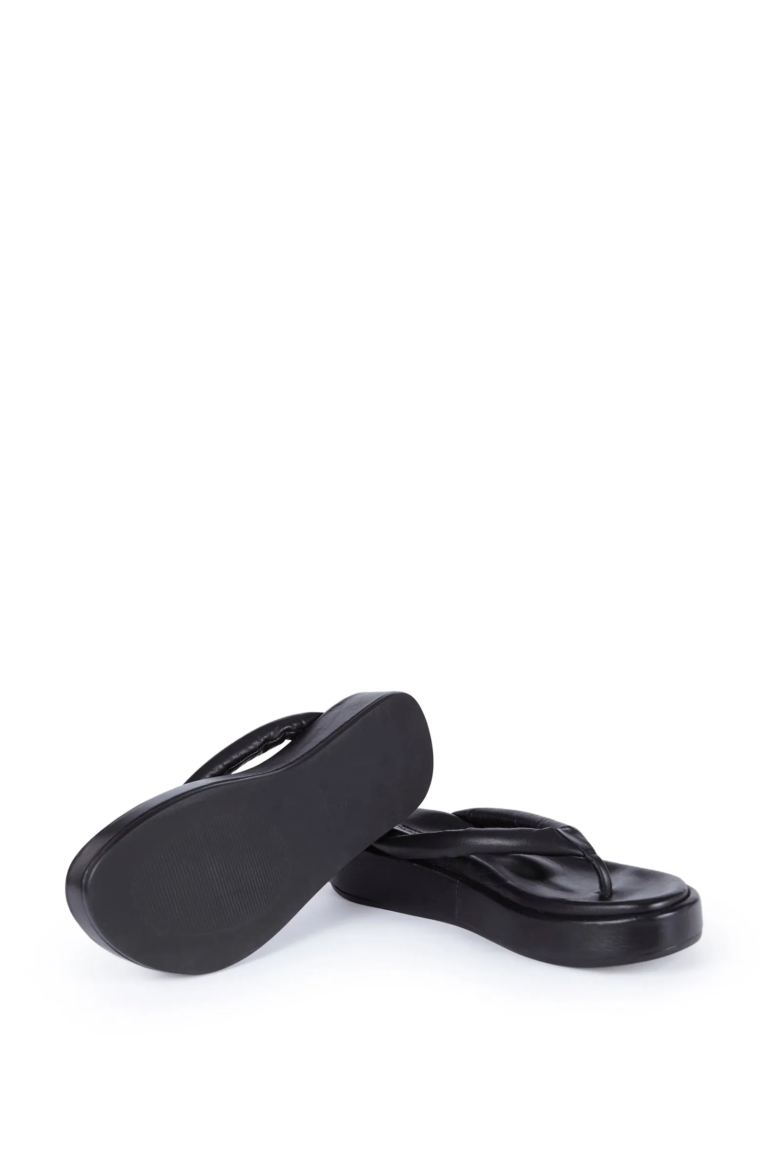 Geisha, black platform flip flops