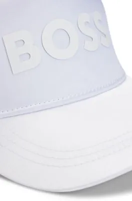 Gorra de satén con logo estampado de goma para niños