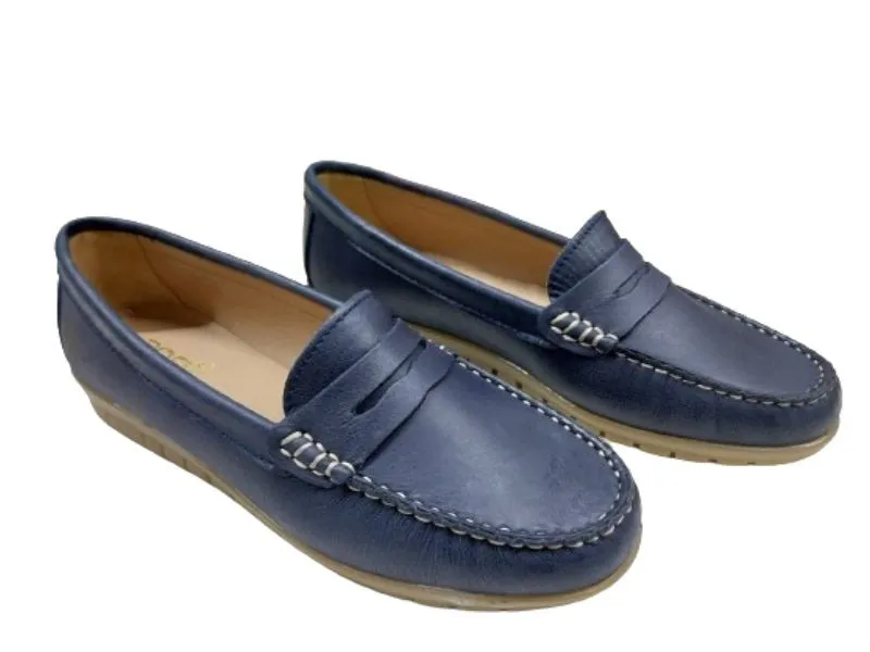 MOCASIN DE PIEL AUDE AGOT EN COLOR MARINO