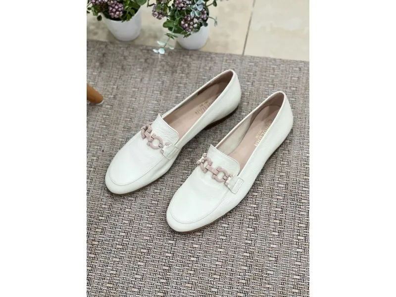 MOCASÍN DE PIEL 3775 CALZADOS ROLDAN EN COLOR CAMEL O HIELO