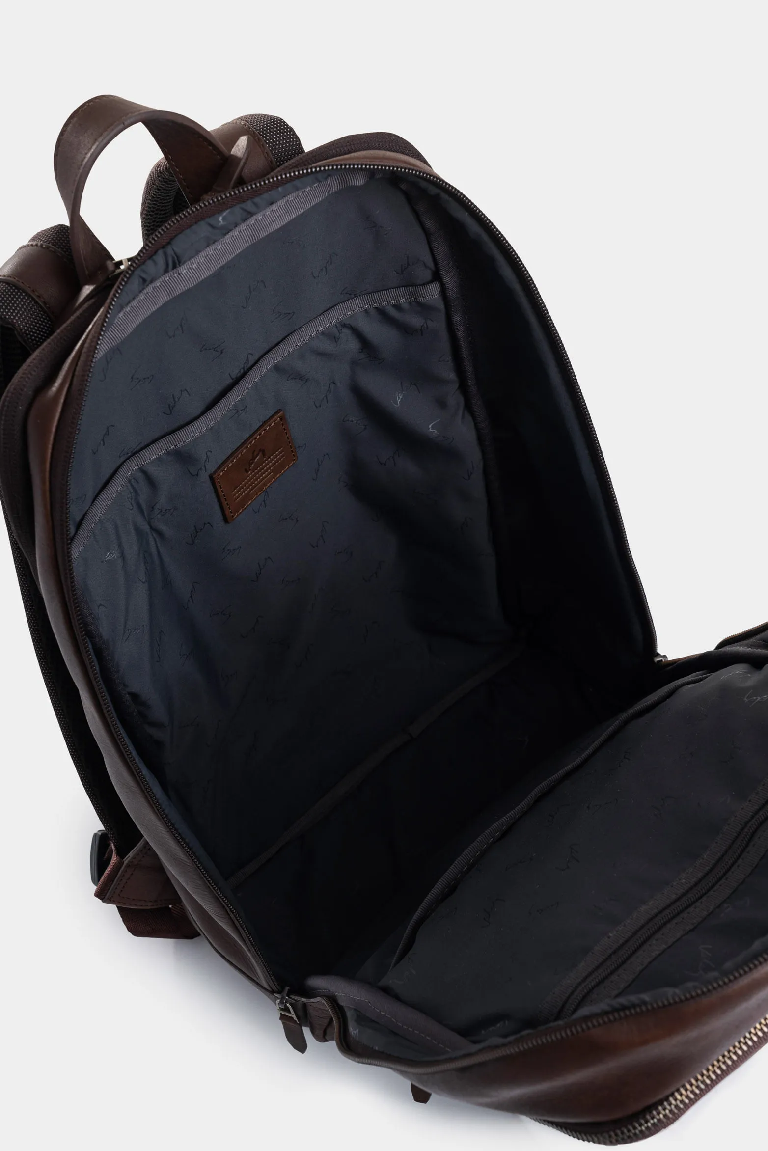 Morral Karioka de cuero para hombre casual