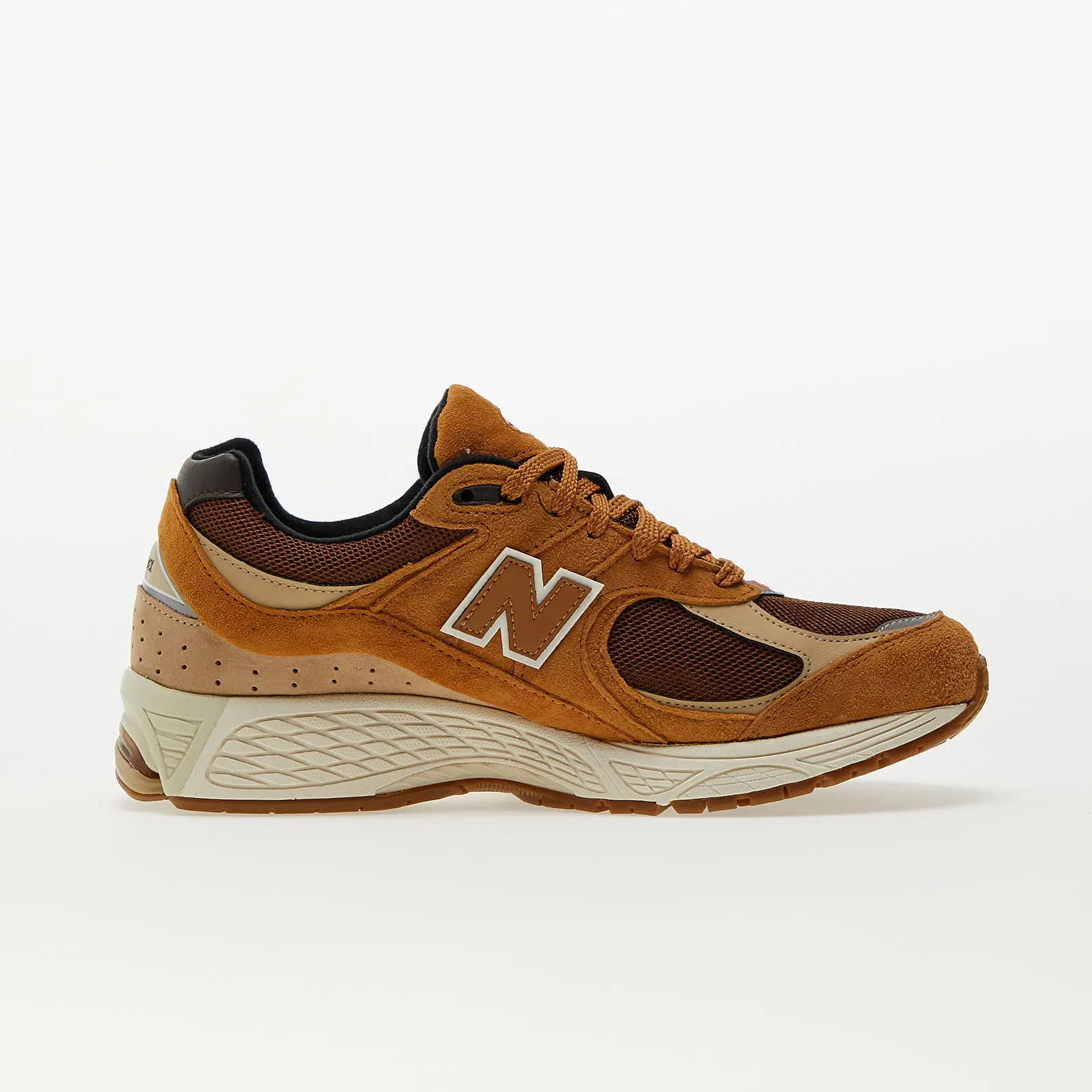 NEW BALANCE 2002R GORETEX TOBACCO