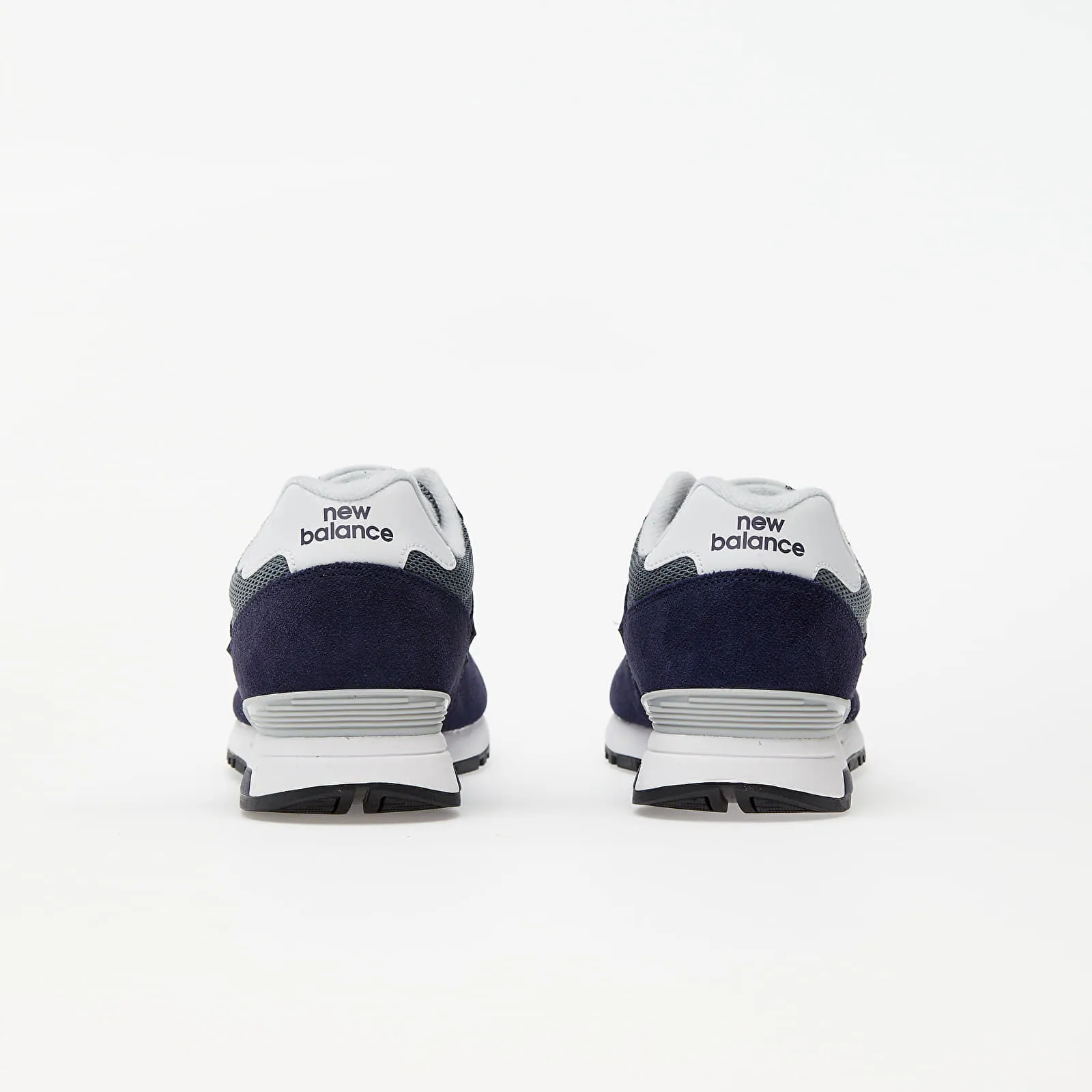 New Balance 565