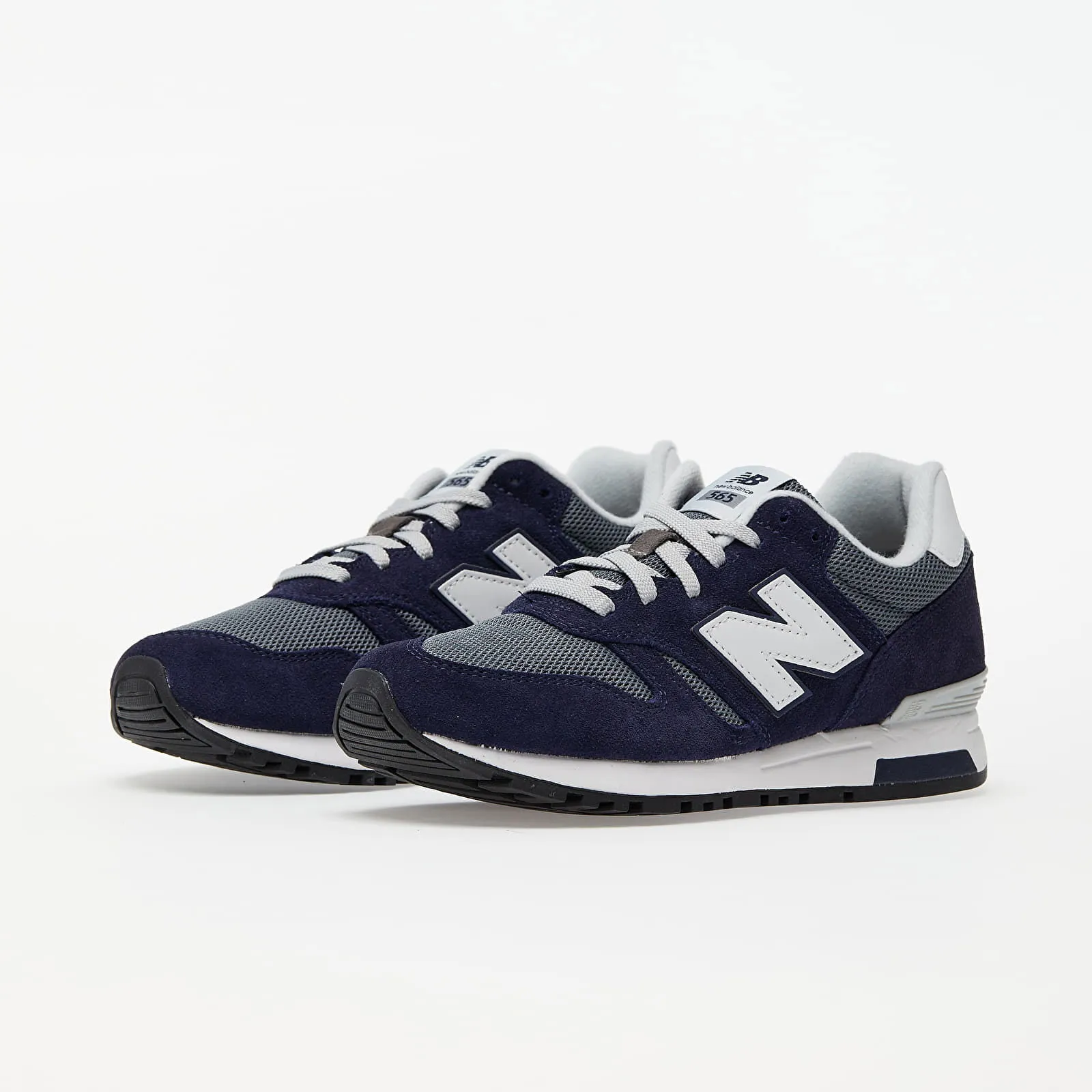 New Balance 565