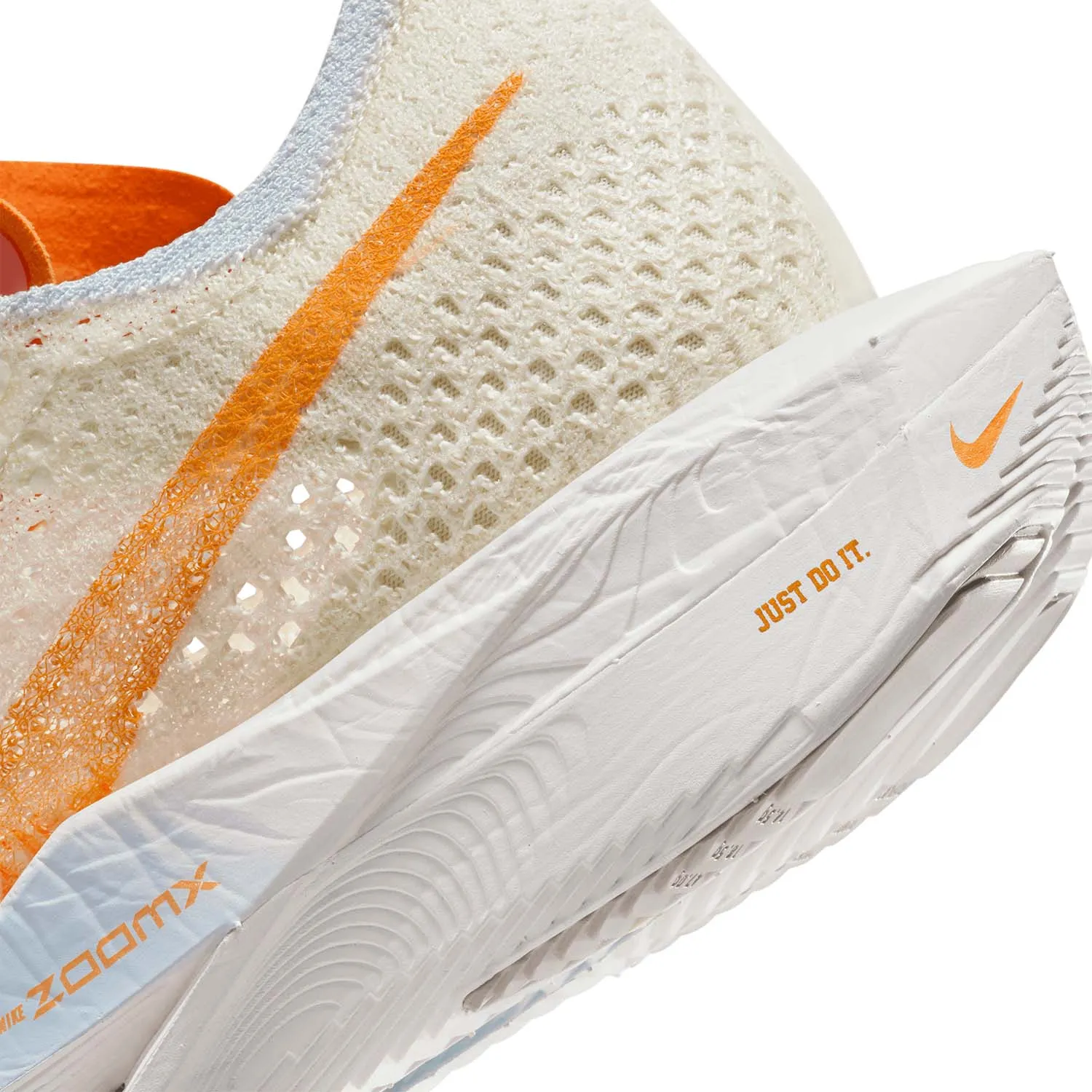 Nike ZoomX Vaporfly Next% 3