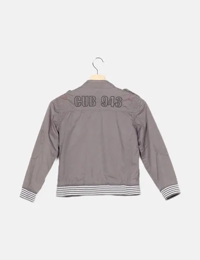 NoName Chaqueta gris bolsillos