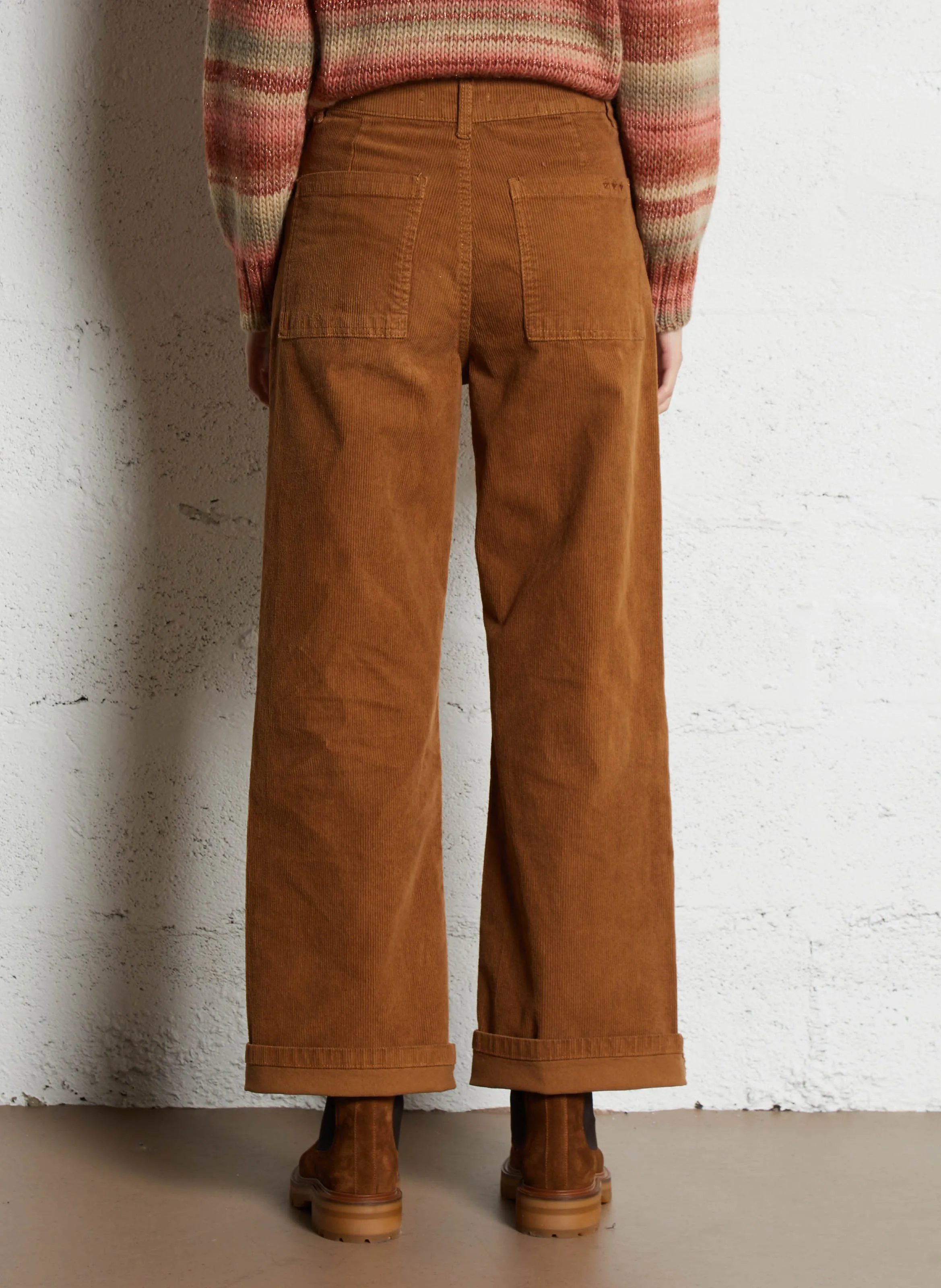 PALOMA  PANTALóN DE PANA EN MARRON