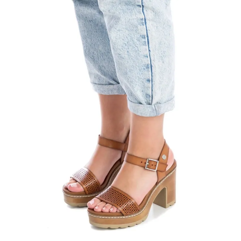 Sandalia de mujer REFRESH 170777 Taupe