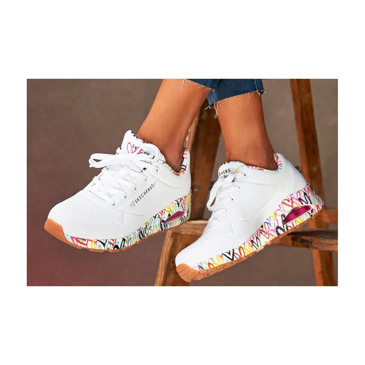 Skechers deportiva Uno Loving Love corazones mujer 155606