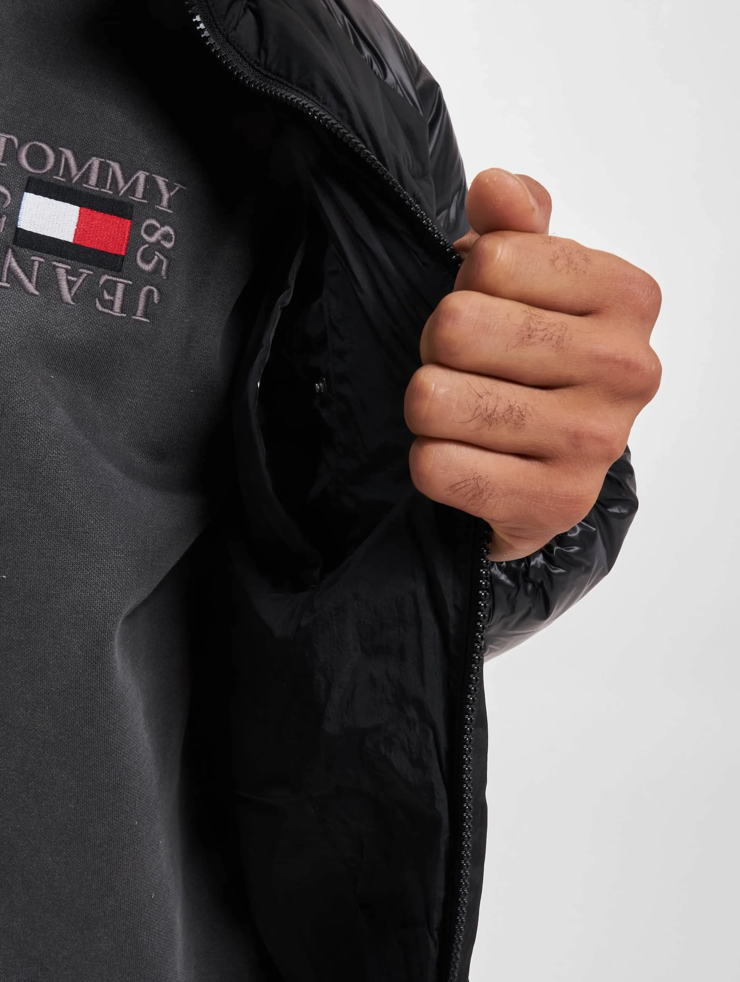 Tommy Jeans Tonal Blocking
