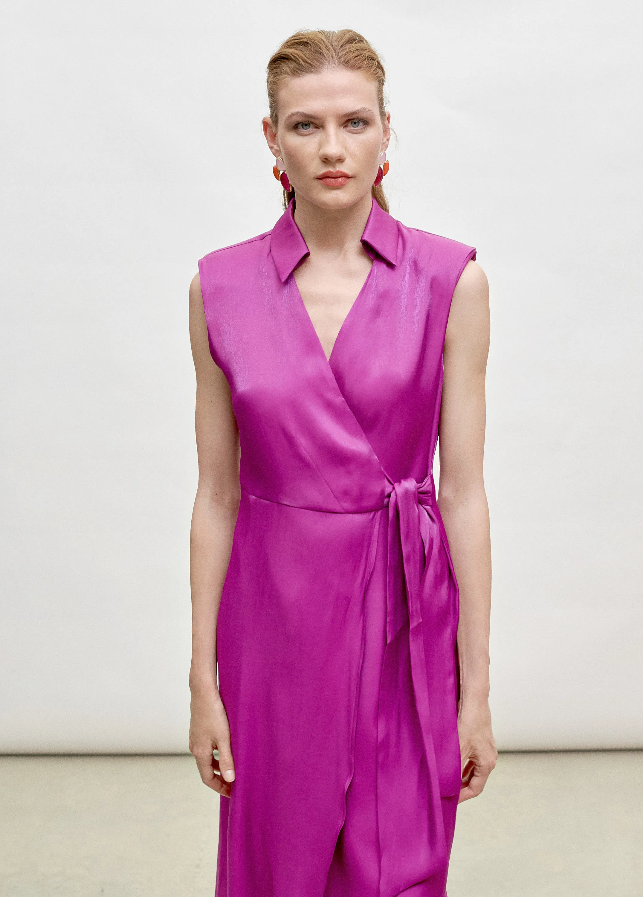 Vestido tornasolado ciruela Lola Casademunt