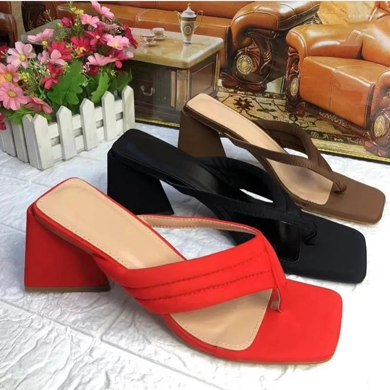 ZAPATILLAS 2024 FASHION DE VERANO FLIPFLOPS DE COLOR SóLIDO TISOS AL AIRE LIBRE TOOS CUADRADOS PARA MUJERES