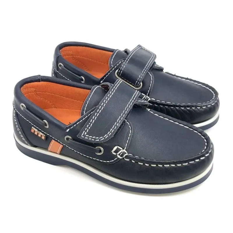 Zapato pablosky para niño con cinta de cierre