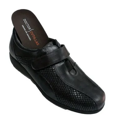 Zapato velcro mujer especial para plantillas muy cómodo Doctor Cutillas en negro