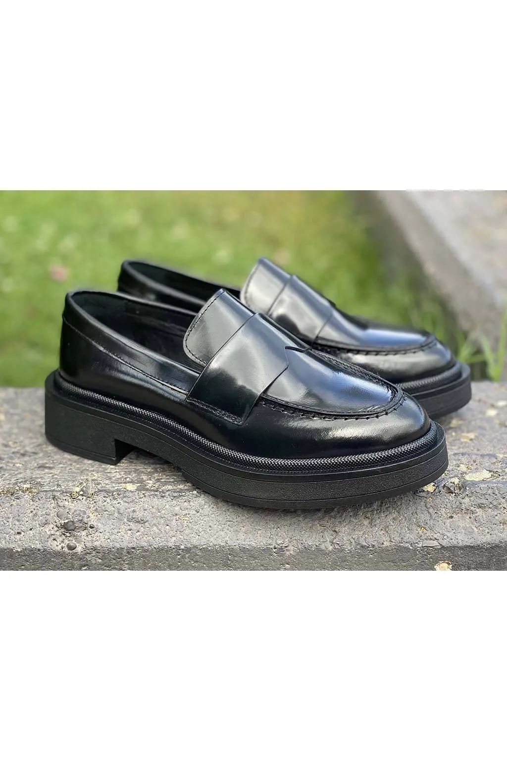 zapato vexed regina negro