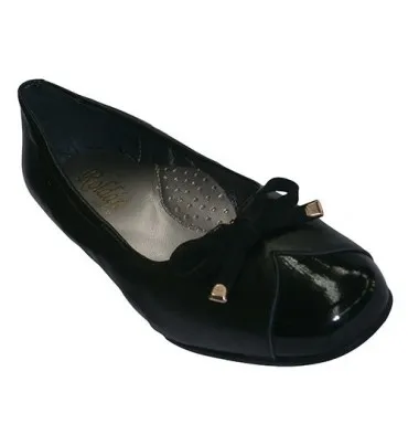 Zapatos tipo manoletinas combinadas en piel y charol Roldán en negro